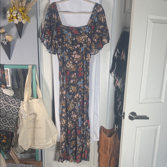 Spell Flora Midi Dress in Mystic Like New Size Medium - Picture 3 of 13